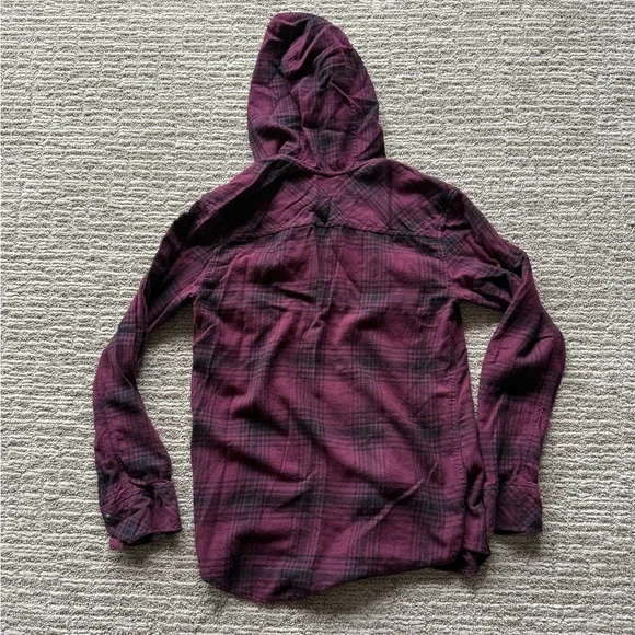 Like New TNA Aritzia Boyfriend Flannel Hoodie Small - Picture 4 of 11